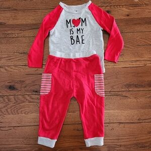 Way to Celebrate Mom is My Bae Valentines Day Outfit Size 18 Month Red Grey